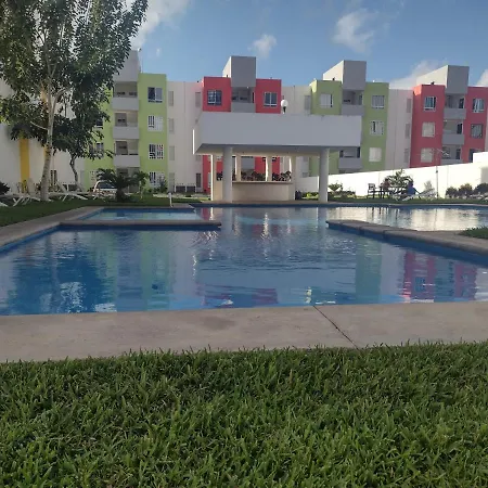 Departamento En Playa Del Carmen Con Piscina Apartment